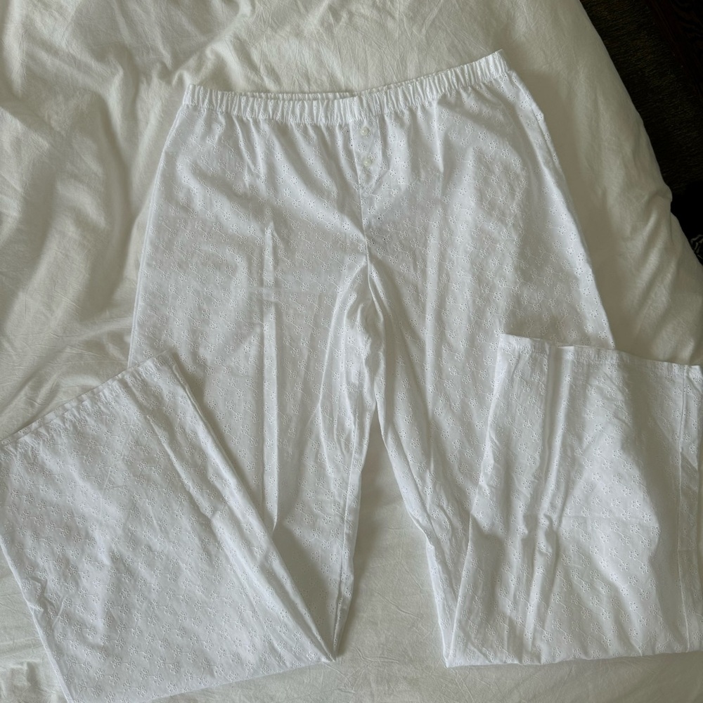 frankie’s bikinis vs pink white lace trousers